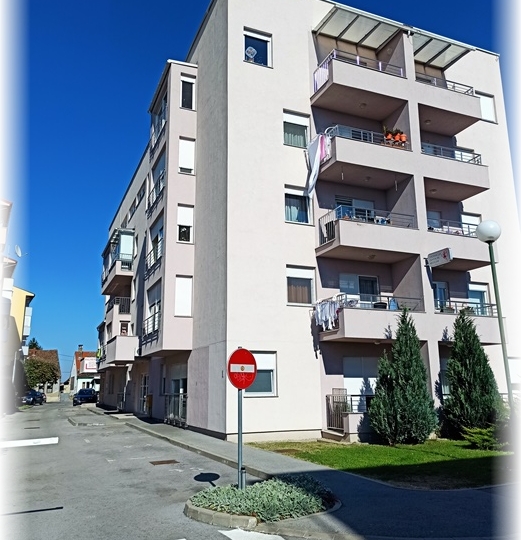 Bana T.Pejačevića 1a i 1b - Našice